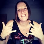 Sally Callaghan - @sallycallaghan82 - Instagram