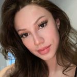 Sally Castañon - @sallycastanona - Instagram