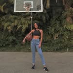 @sally_crown_ - Instagram