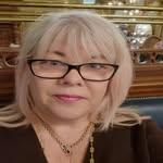 Sally Evershed - @sally_evershed_createaroomforu - Instagram
