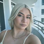 sally gonzalez - @quetxalli_ - Instagram