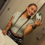 Sally Gonzalez - @sallyboo_25 - Instagram