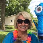 Sally Hackett Bush - @sally.b55 - Instagram