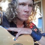Dillon Walsh - @sally_cigarette_holder - Instagram