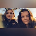 Sally &' Lara - @sallyandllara - Instagram