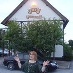 Sally Leach - @sally.leach.9 - Instagram