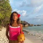 Sally Lew - @lew9938 - Instagram