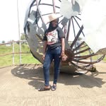 Sarah Njogu - @sally.lilly.16 - Instagram