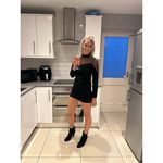 Sally Owens - @sallyj1989 - Instagram