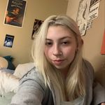 Sally Sauer - @sally_sau - Instagram