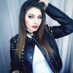 🐻⠀Sally⠀Ström - @larazow1 - Instagram