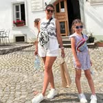 Sally Suarez-Santana - @sallysuarez - Instagram
