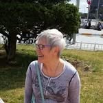 Sally Sutherland - @sallygrymsdyke - Instagram