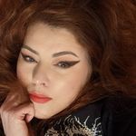 Sally Townsend - @facethemusicmakeup - Instagram