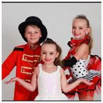 Sally winton - @dancingdaisydoo - Instagram