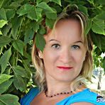 Salma Davis - Facebook