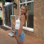 samantha - @sam._baumann - Instagram