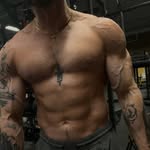 Sam Biondo || Certified PT and Aesthetics Coach - @builtbybiondo - Instagram