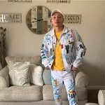 Sam Burch - @lovely_l_l - Instagram