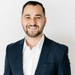 Sam Chevalier - @insurancemansamm - Instagram