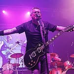 Sam Delanoe - @samdelanoe - Instagram