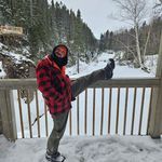 Sam Desjardins - @sam_deadj - Instagram