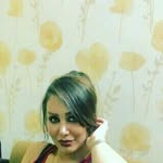 hanie sharifi - @samdorfeshan - Instagram