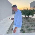 Sam Edwards - @sam_edwards910 - Instagram