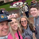Samantha Kennett Eggleston - @samanthakamaka - Instagram