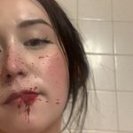 Samantha Fairburn - @whichwayisup.again - Instagram