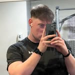𝙎𝘼𝙈 𝙁𝘼𝙍𝙍𝙀𝙇𝙇 🩸 - @samfarrell__ - Instagram