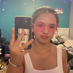 Samantha Ireland - @sam._.ireland77 - Instagram