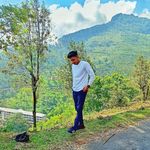 ▄︻イサク┻═┳一 - @_sam_ishaq_ - Instagram
