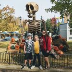 Samantha McCroskey - @missglitter01 - Instagram