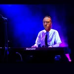 Sam McEwen - @damnsamthemiracleman - Instagram