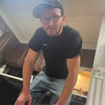 sam meek - @sammeek11 - Instagram