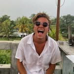 Sam Newton - @sammnewtonn - Instagram