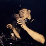 Sam Petrou - @sam_petrou_ - Instagram
