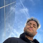 Sam Saez - @samsaysitsme - Instagram