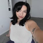 Sam Salinas - @mamatoblue - Instagram