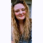 Samantha Sandlin - @curly_queenxo - Instagram