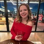 Sam Schott - @samantha.schott05 - Instagram