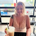 Sam Lewis - @samsorgrn - Instagram