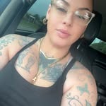 Samantha Spriggs - @love_me_bossy - Instagram