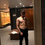 @samthorp_ - Instagram
