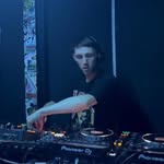 Sam Wheat - @samwheatt - Instagram