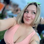 Samantha Hook - @samantahook - Instagram