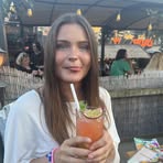 Samantha Lund Eriksson - Facebook