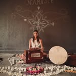 SaraswatiJi 🦢| Voice Liberation • Yoga • Harmonium - @samantha.rootsyoga - Instagram