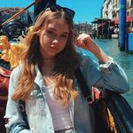 🌟 𝑺𝒂𝒎𝒂𝒏𝒕𝒉𝒂 𝑺𝒐𝒍𝒂𝒓𝒊 𝑨𝒄𝒐𝒔𝒕𝒂 🌟 - @sami.ass17 - Instagram